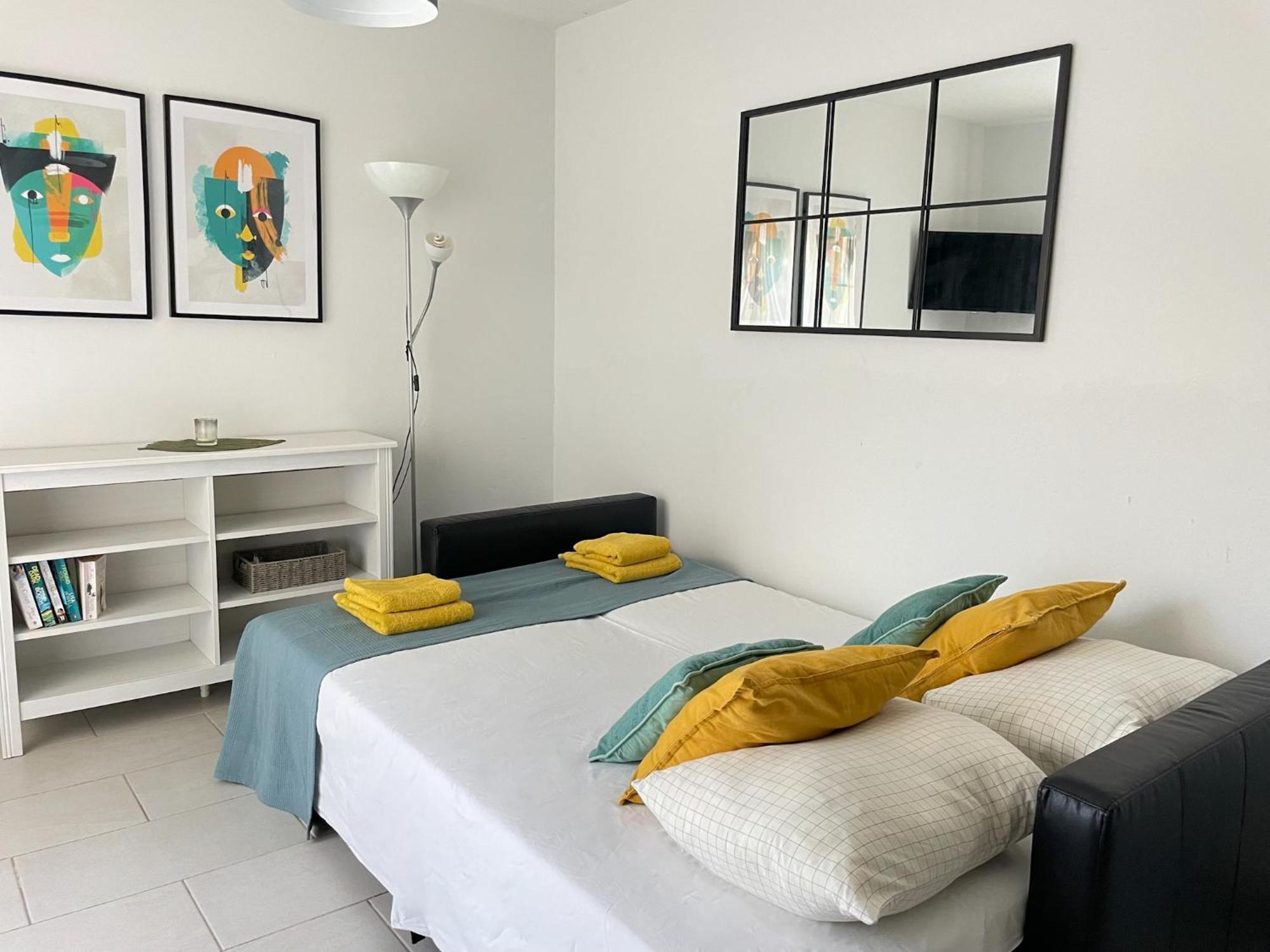 The Gym Apartment - Aircon كاليتا ذي فوستي المظهر الخارجي الصورة